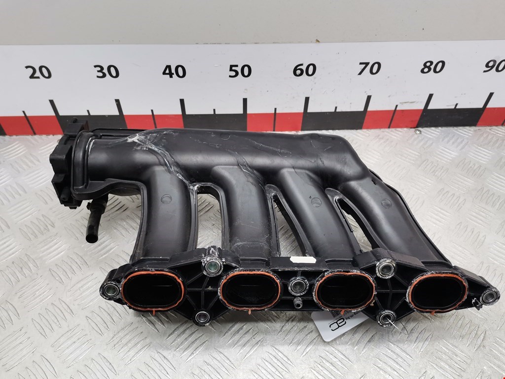 Коллектор впускной MERCEDES-BENZ C-Class C-klasse W204 2007-2015