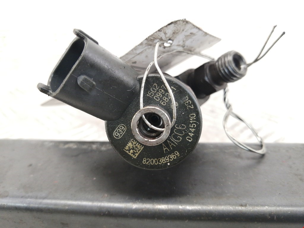 Форсунка дизельная электрическая RENAULT Scenic II 2003-2010