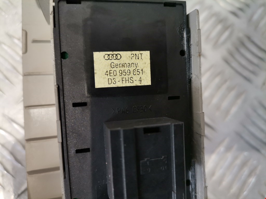 Блок управления стеклоподъемниками AUDI A8 D3 2003-2010