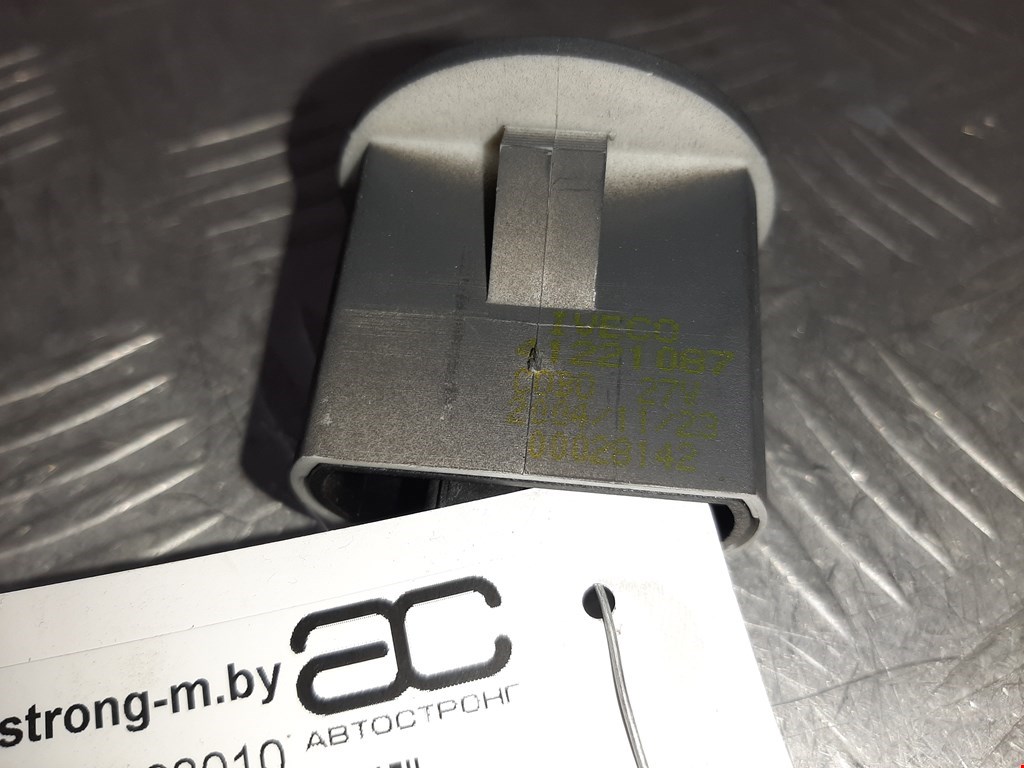 Кнопка корректора фар IVECO EuroCargo II 2003-2008