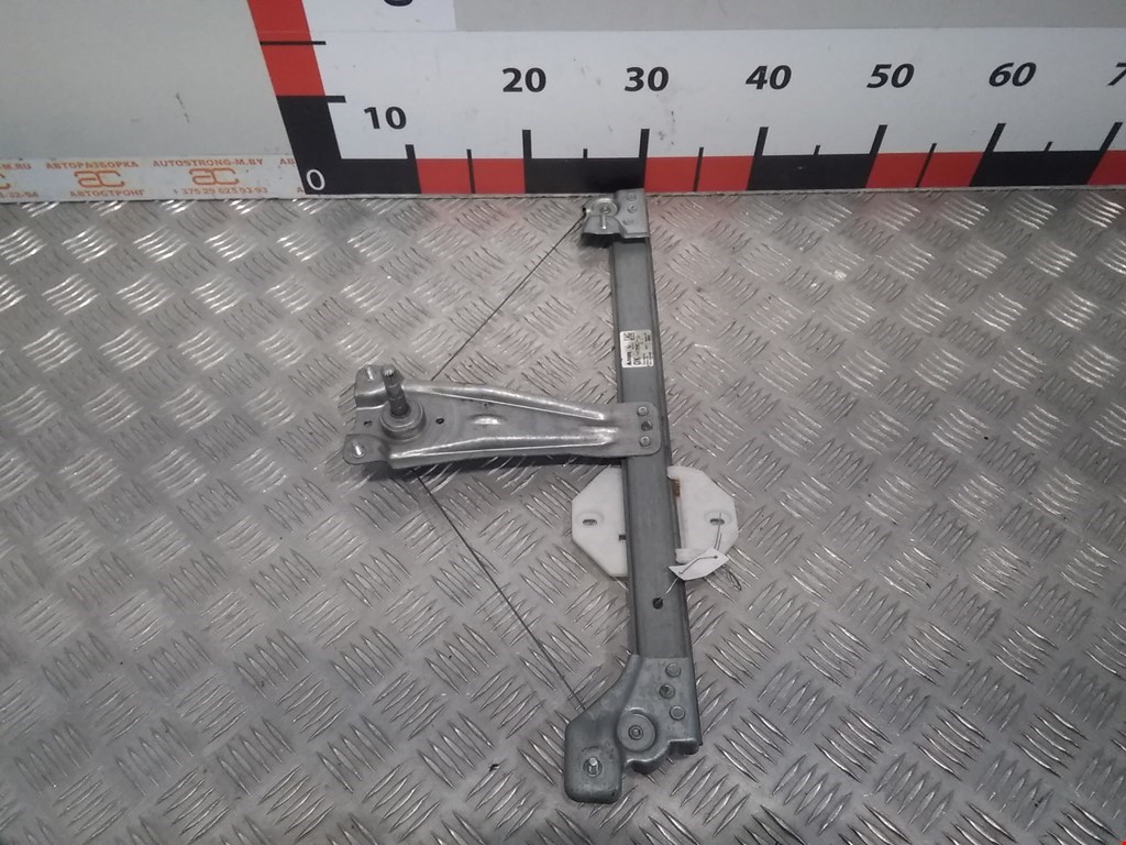 Стеклоподъемник задний правый DACIA Sandero 2008-2012