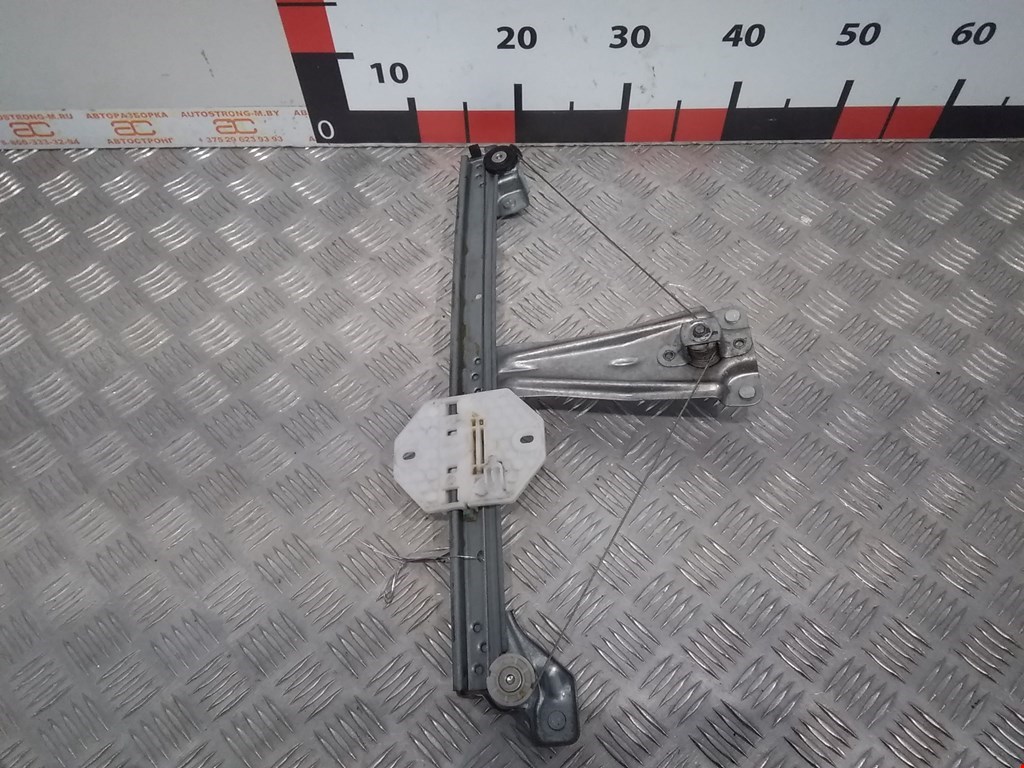 Стеклоподъемник задний правый DACIA Sandero 2008-2012