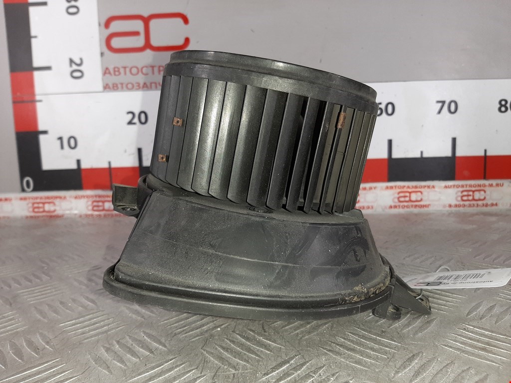 Моторчик (мотор) отопителя салона OPEL Combo D 2011-2017