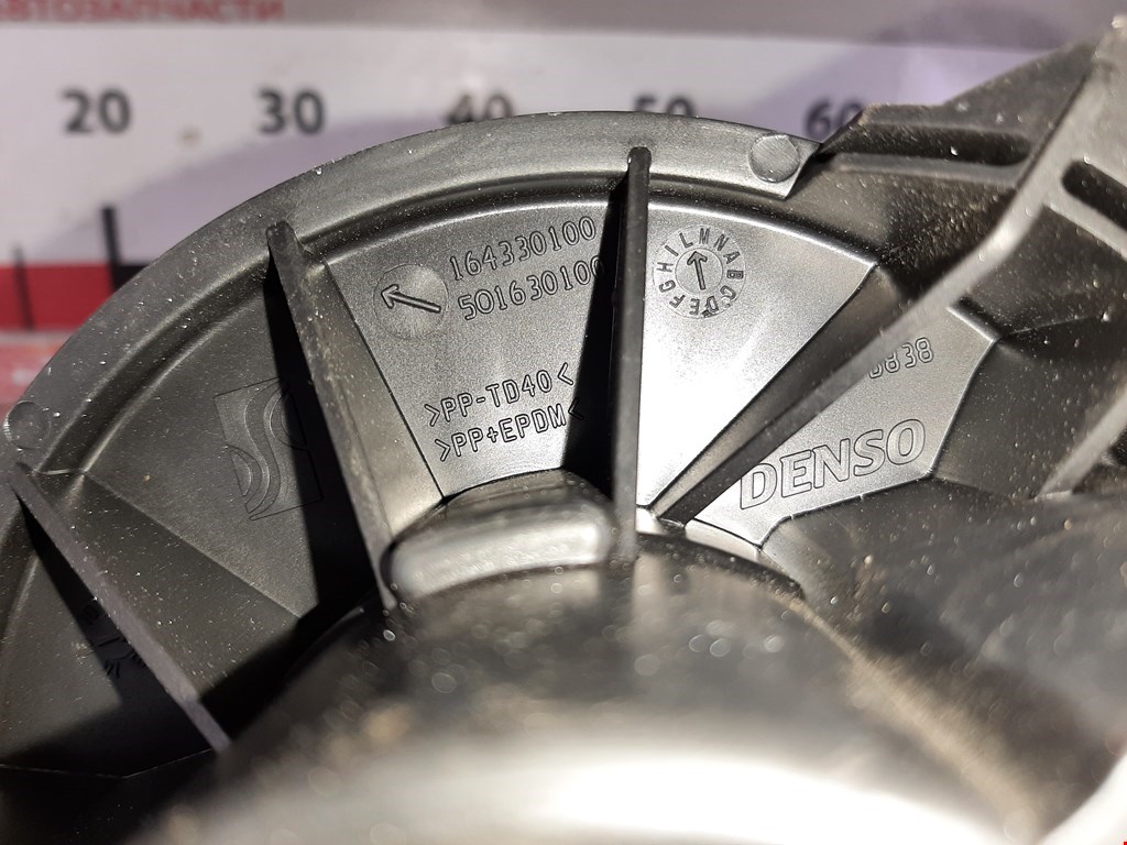 Моторчик (мотор) отопителя салона OPEL Combo D 2011-2017