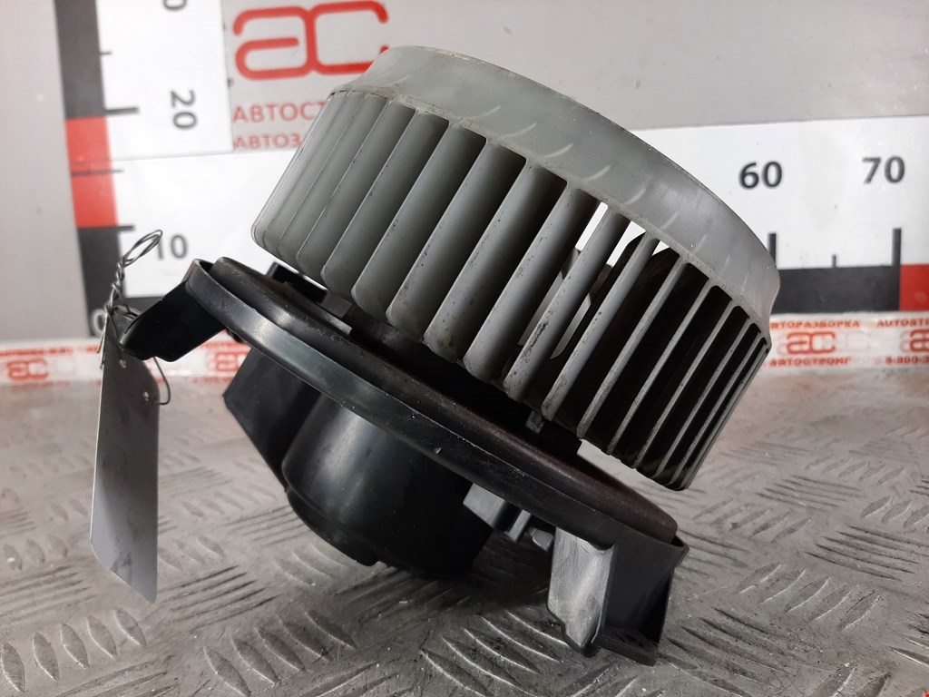 Моторчик (мотор) отопителя салона DODGE Journey 2008-2020