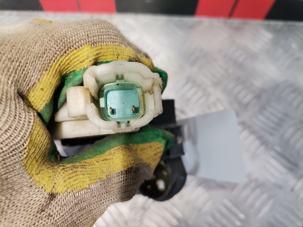 Замок двери передней правой INFINITI G G35 V35 2002-2007