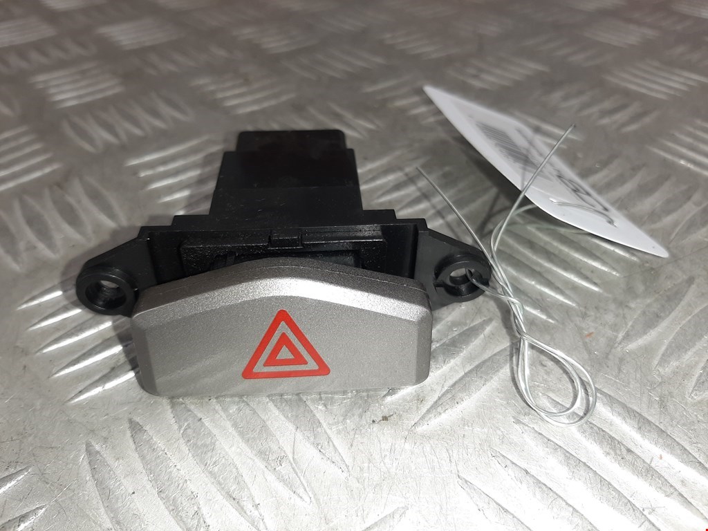 Кнопка аварийной сигнализации (аварийки) KIA Carens 1999-2002