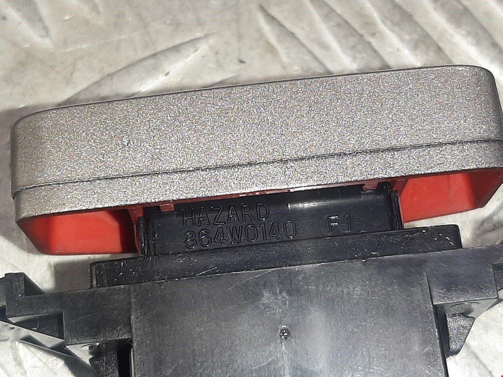 Кнопка аварийной сигнализации (аварийки) KIA Carens 1999-2002
