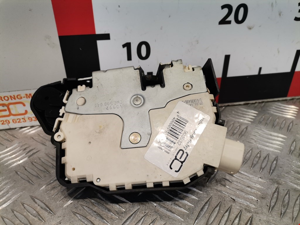 Замок двери передней правой LAND ROVER Range Rover 2002-2012