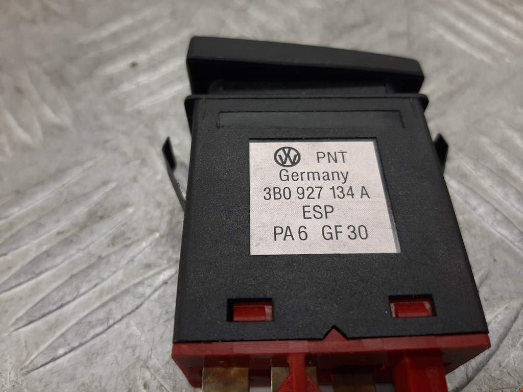 Кнопка антипробуксовочной системы VOLKSWAGEN Passat B5 1997-2005