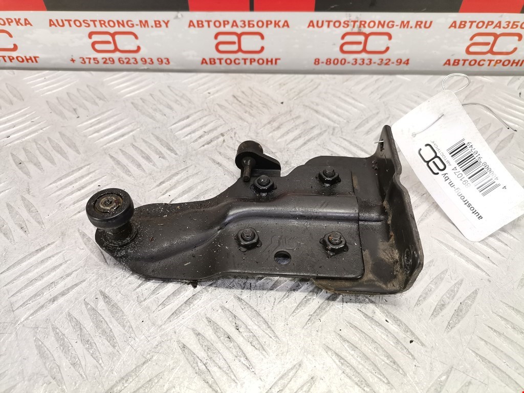 Ролик двери сдвижной Kia Carnival (Sedona) 1 (UP/GQ) (1998-2006)