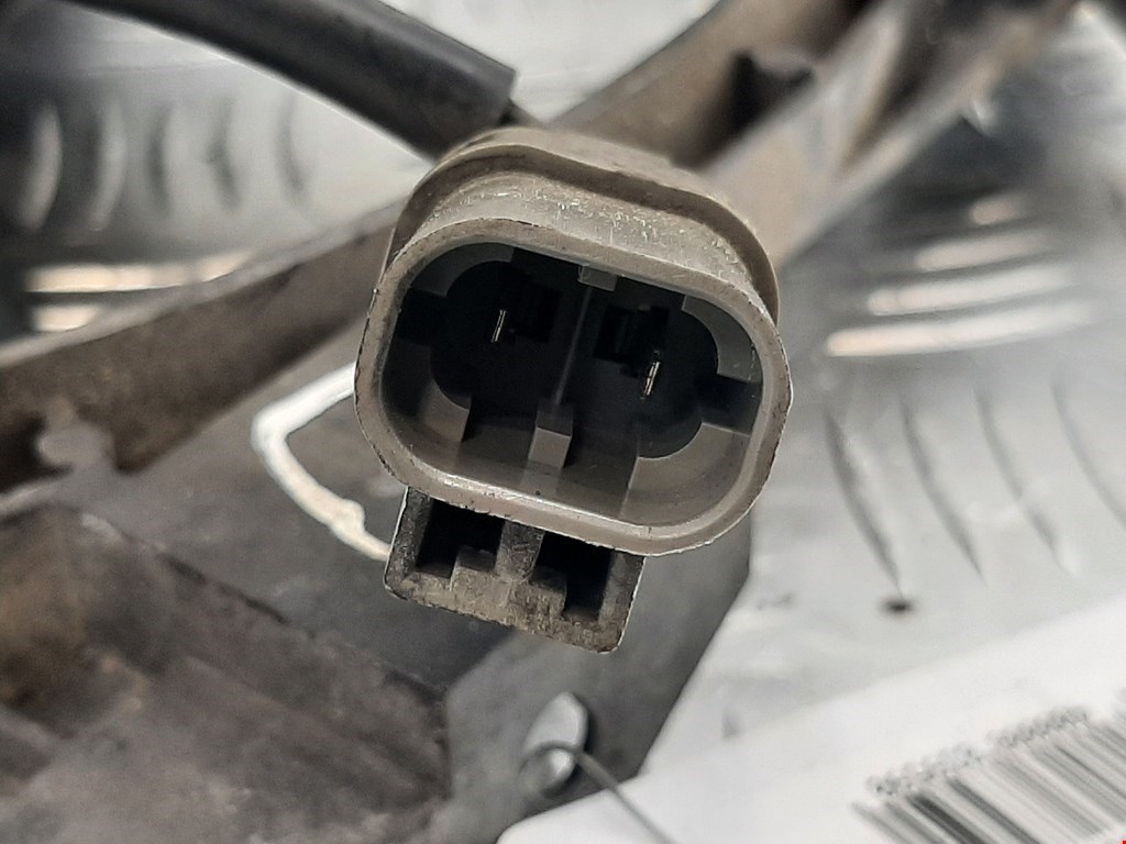 Вентилятор радиатора кондиционера MAZDA Premacy CP 1999-2004