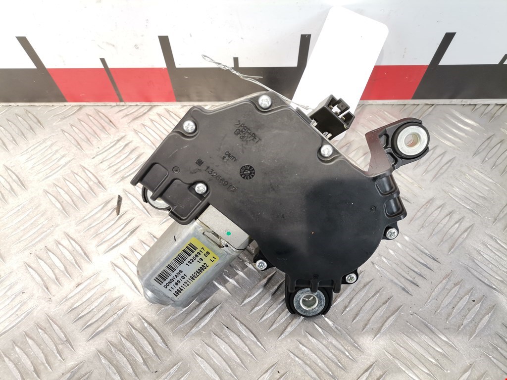 Моторчик стеклоочистителя задний OPEL Astra J 2009-2017