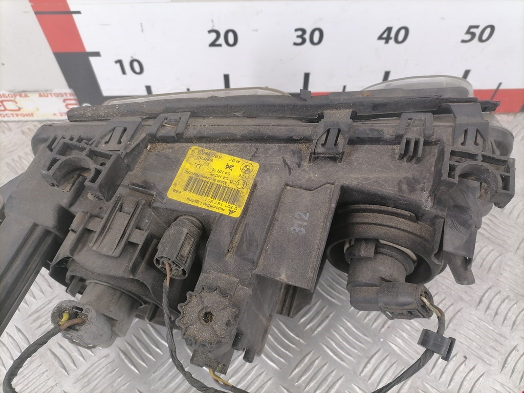 Фара левая BMW 3er E46 1998-2006