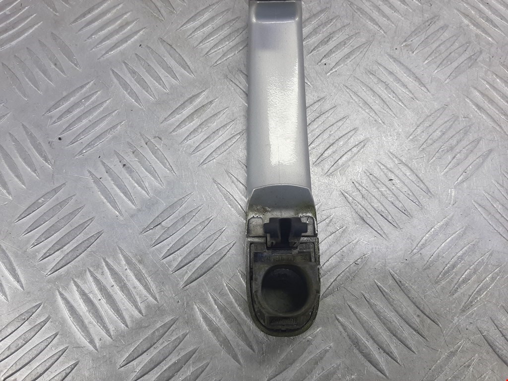 Ручка двери задней наружная правая VOLKSWAGEN Golf IV 1997-2003