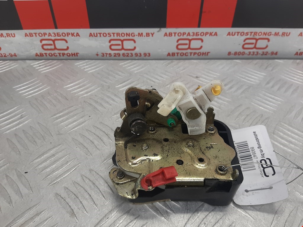 Замок двери задней левой CHRYSLER PT Cruser 2000-2010