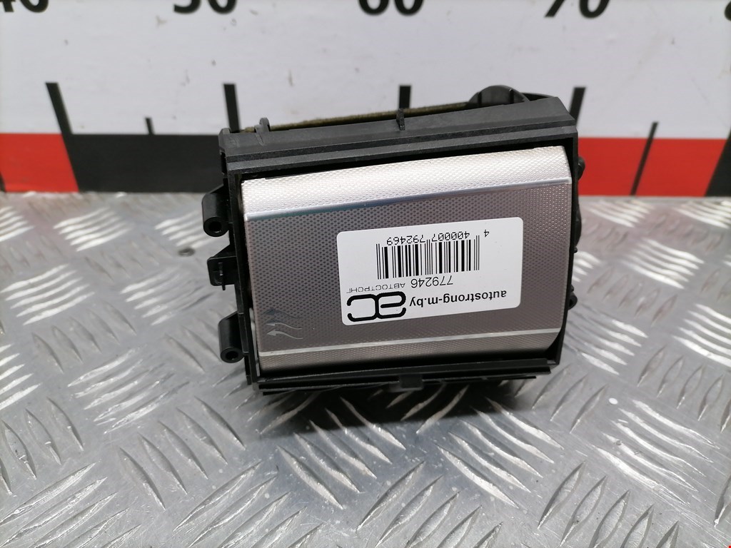 Дефлектор воздушный JAGUAR XF X250 2007-2015