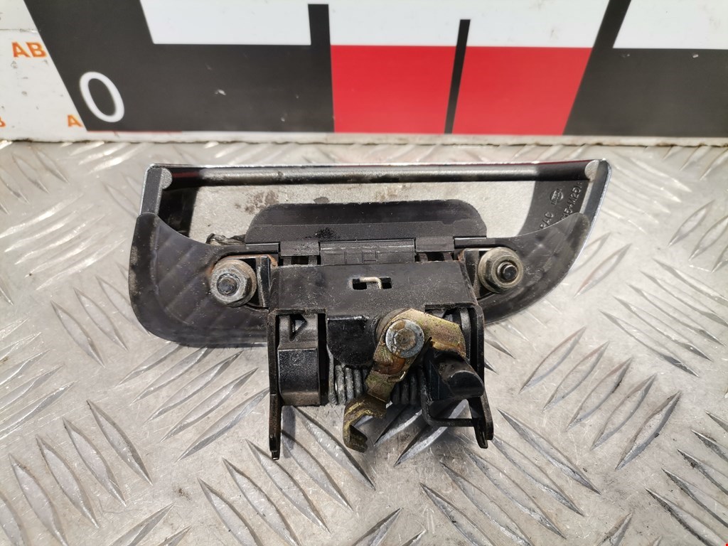 Ручка двери задней наружная левая NISSAN Armada 2003-2016