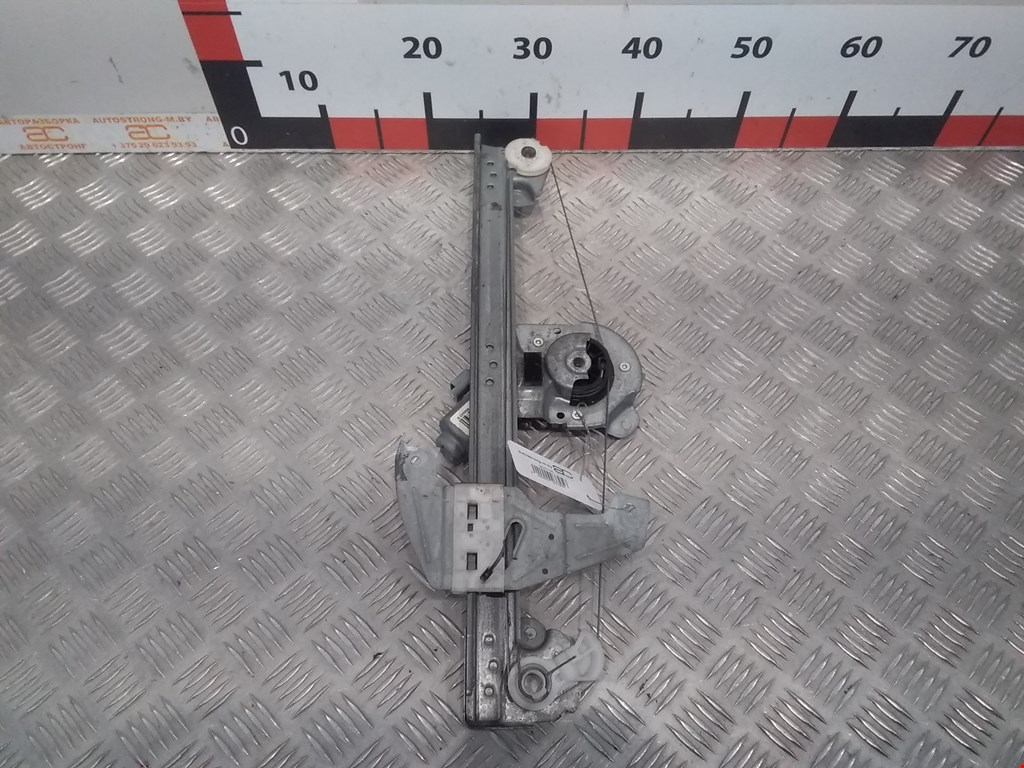 Стеклоподъемник передний правый TOYOTA Aygo AB10 2005-2014