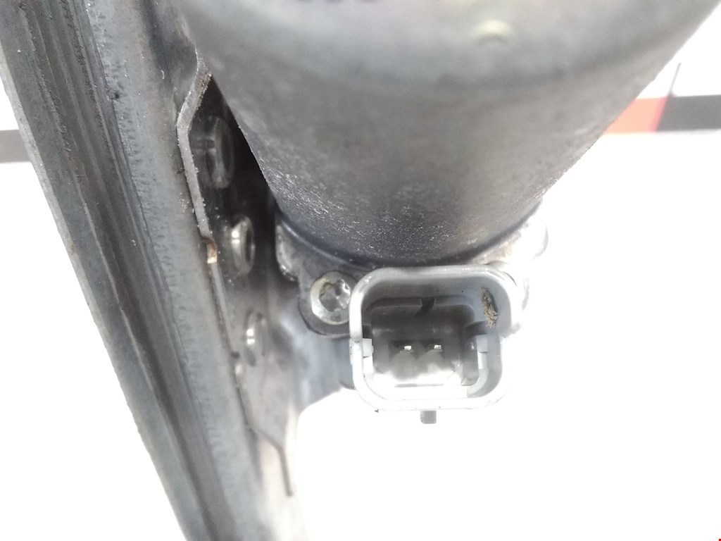 Стеклоподъемник передний правый TOYOTA Aygo AB10 2005-2014