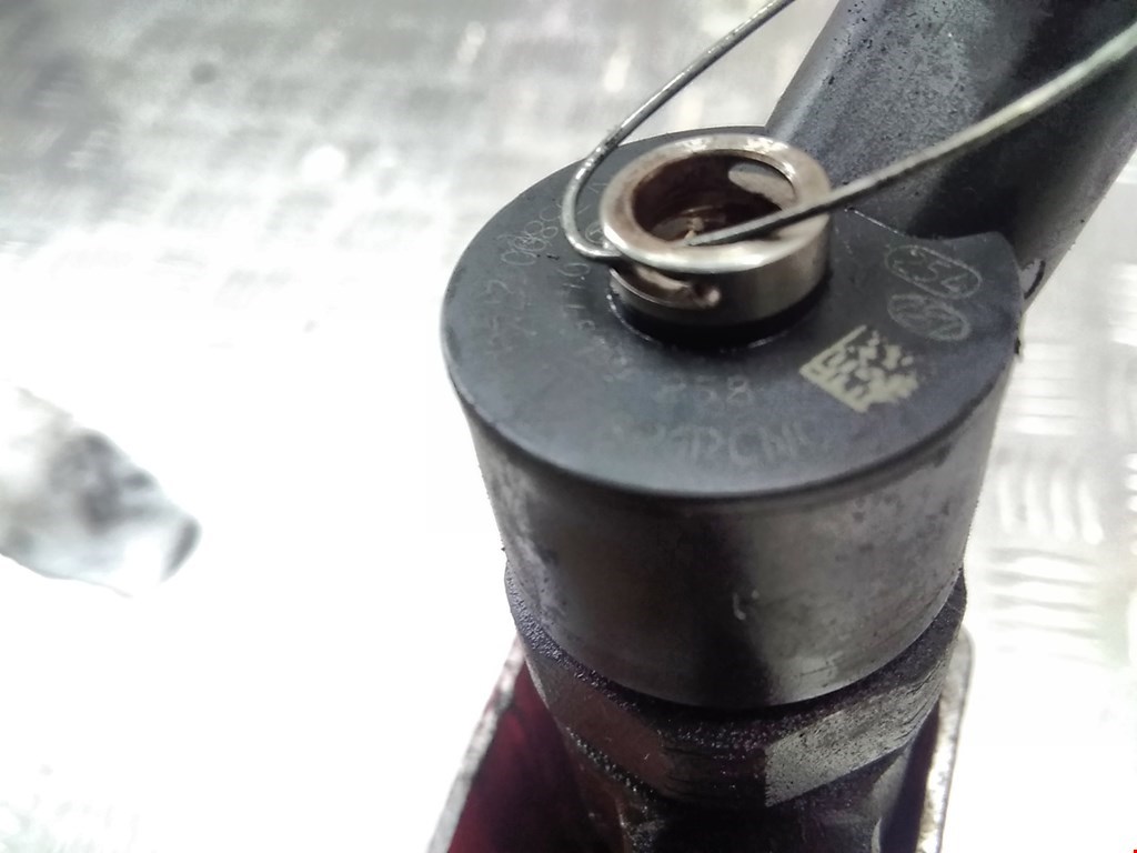 Форсунка дизельная электрическая KIA Sportage II 2004-2010