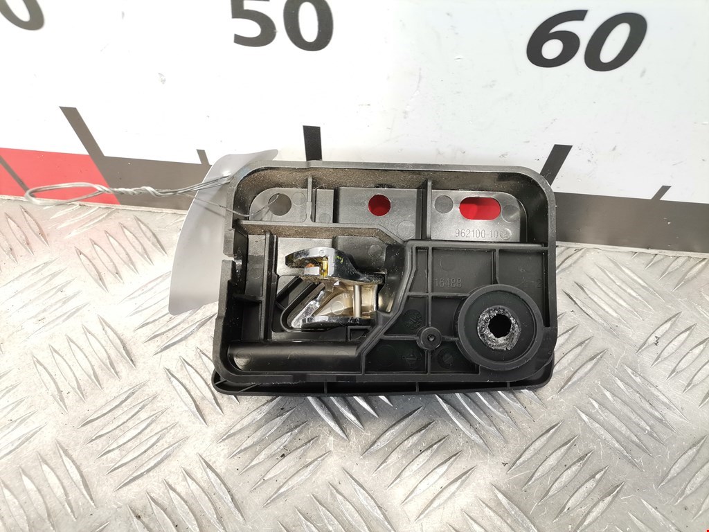 Ручка дверная задняя внутренняя левая DODGE Journey 2008-2020