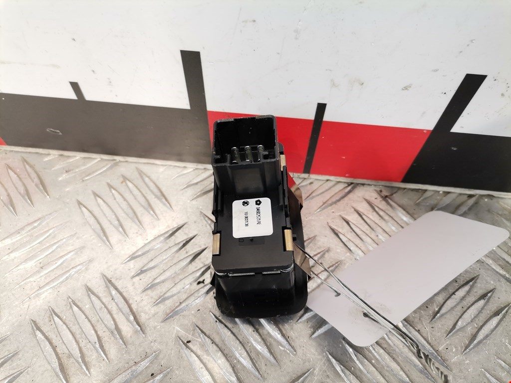 Кнопка стеклоподъемника DODGE Journey 2008-2020