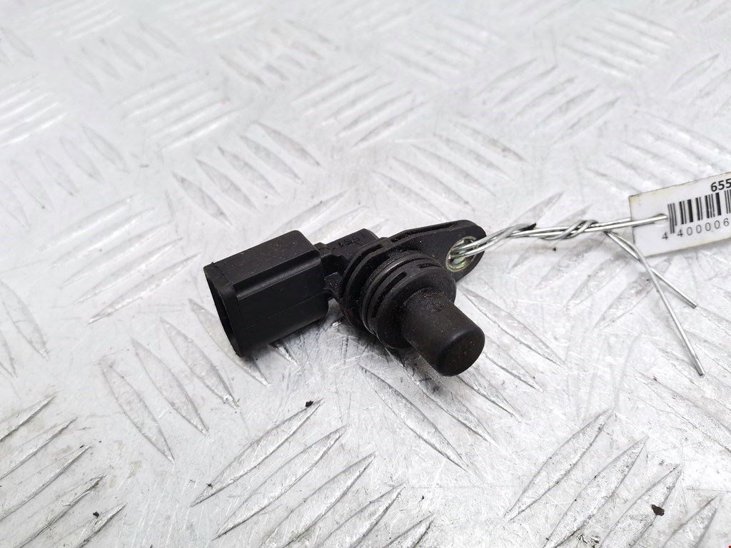 Датчик положения распредвала VOLKSWAGEN Golf IV 1997-2003