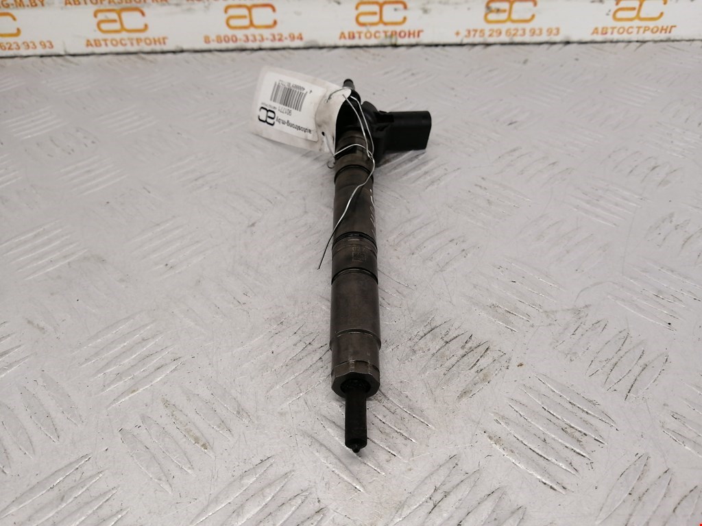 Форсунка дизельная электрическая VOLKSWAGEN Passat B6 2005-2011