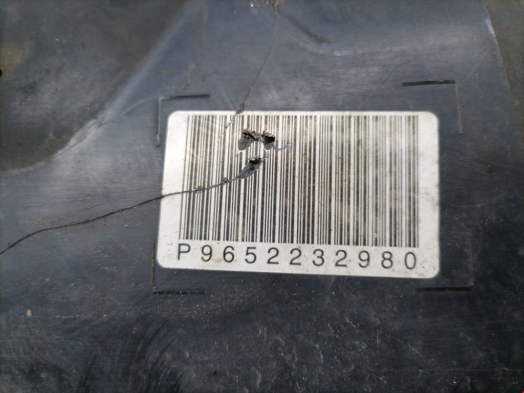 Пыльник (кузов наружные) PEUGEOT 407 2004-2010