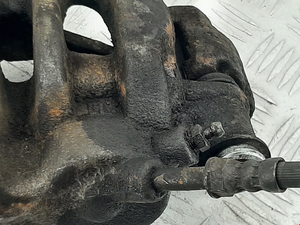 Суппорт передний правый VOLKSWAGEN Crafter 2006-2016