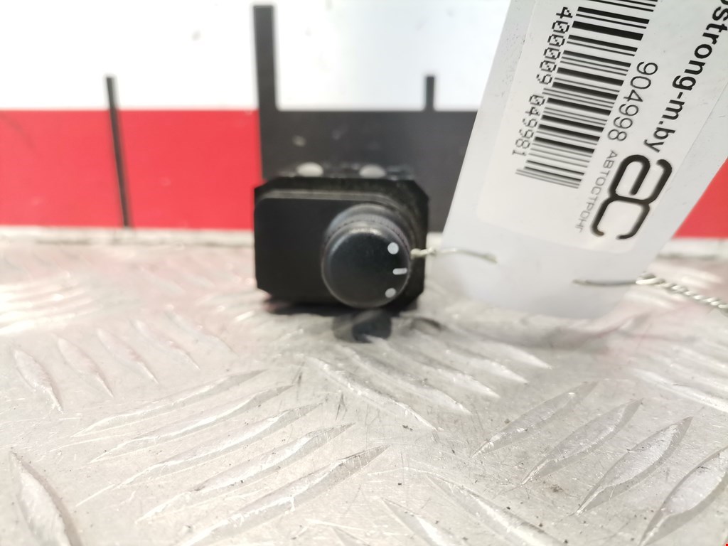 Блок управления зеркалами SUZUKI Splash 2008-2015