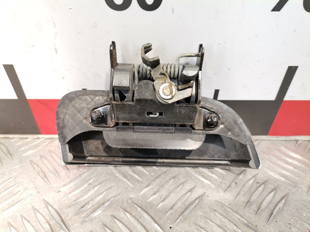 Ручка двери задней наружная правая NISSAN Armada 2003-2016