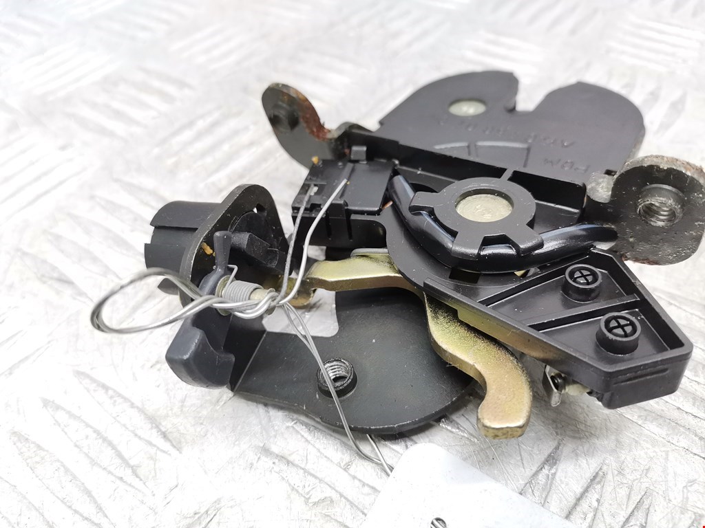 Замок багажника (крышки двери) MERCEDES-BENZ SLK-Class R170 1996-2004