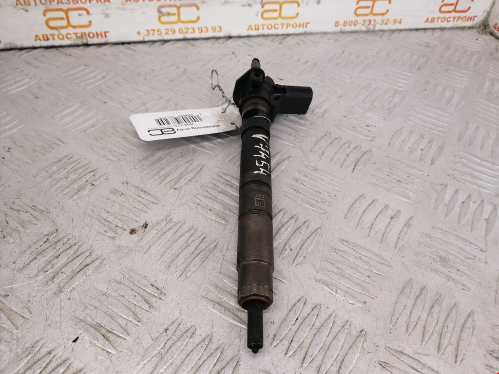 Форсунка дизельная электрическая VOLKSWAGEN Passat B6 2005-2011