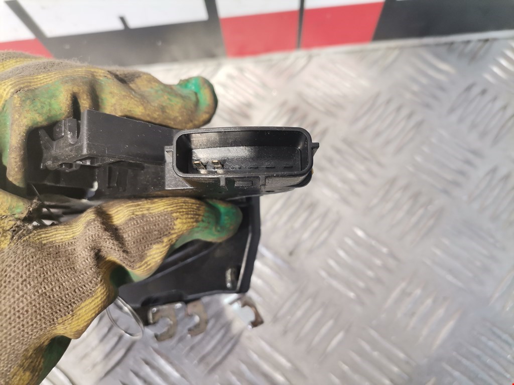 Замок двери задней правой INFINITI G G25/G35/G37 V36 2007-2014