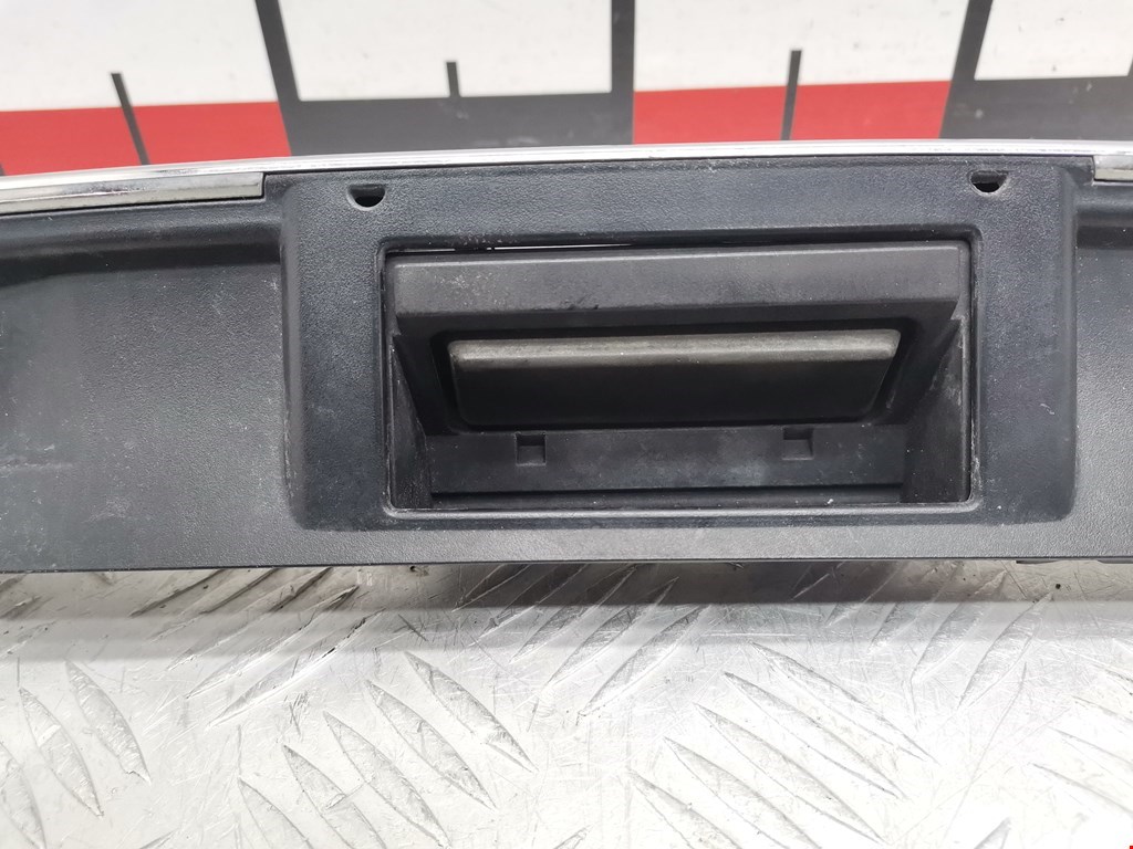 Ручка двери багажника наружная MERCEDES-BENZ C-Class C-klasse W204 2007-2015