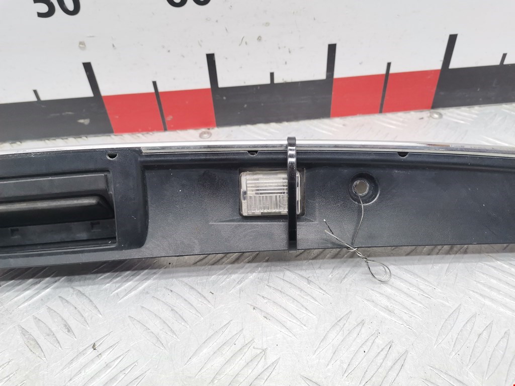 Ручка двери багажника наружная MERCEDES-BENZ C-Class C-klasse W204 2007-2015