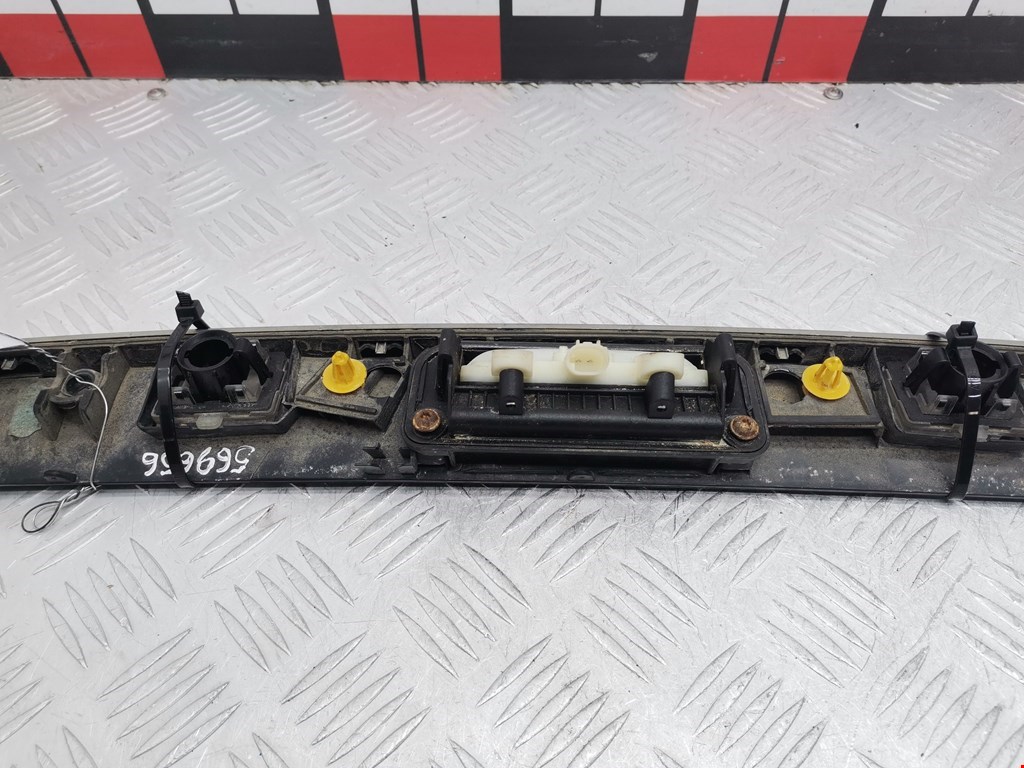 Ручка двери багажника наружная MERCEDES-BENZ C-Class C-klasse W204 2007-2015