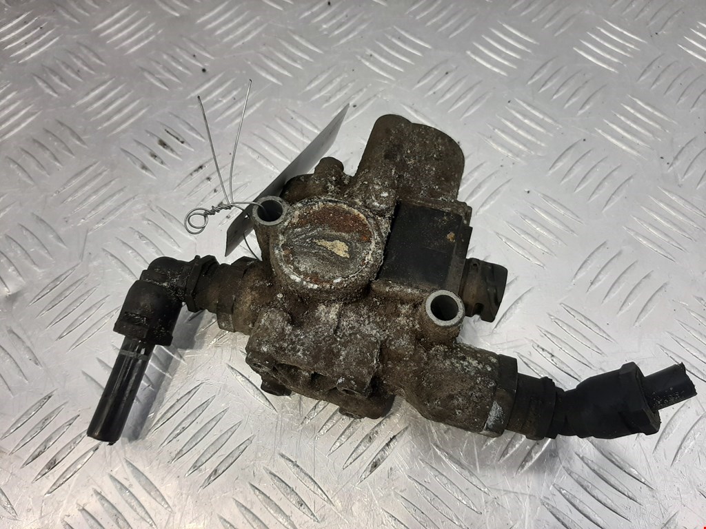 Кран ABS тормозной главный (распределитель) IVECO EuroCargo II 2003-2008