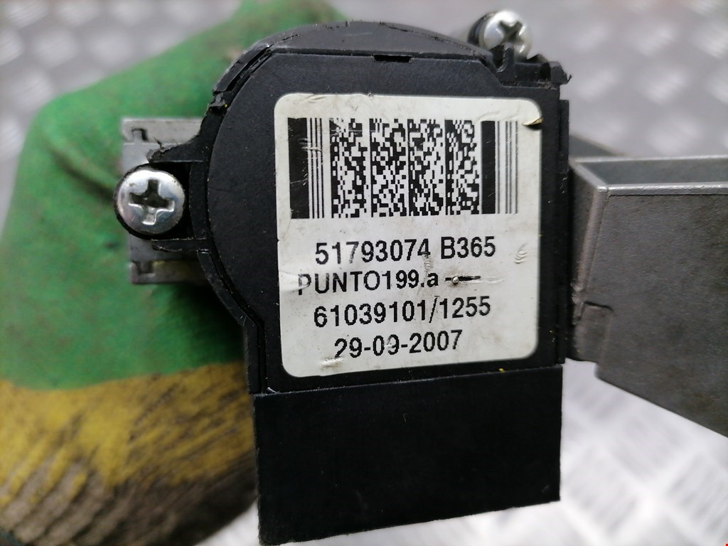 Замок зажигания FIAT Grande Punto 2005-2009