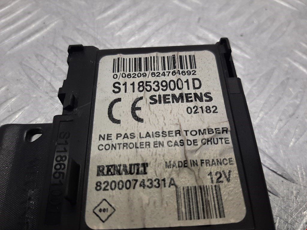 Замок зажигания RENAULT Megane II 2002-2009