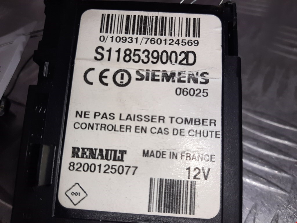 Замок зажигания RENAULT Scenic II 2003-2010