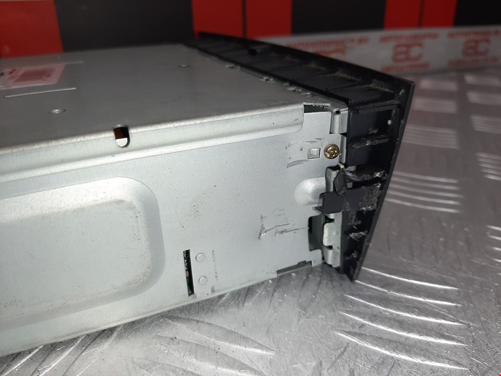 Ченджер компакт дисков RENAULT Megane II 2002-2009