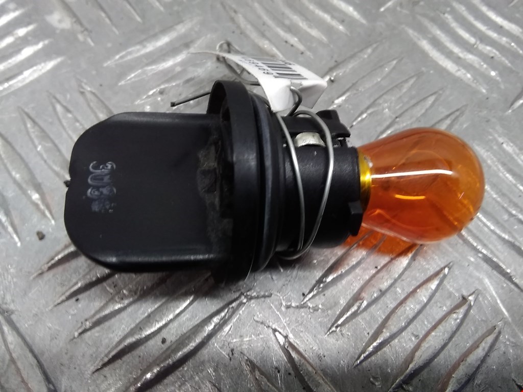 Фонарь задний левый OPEL Corsa C 2000-2006