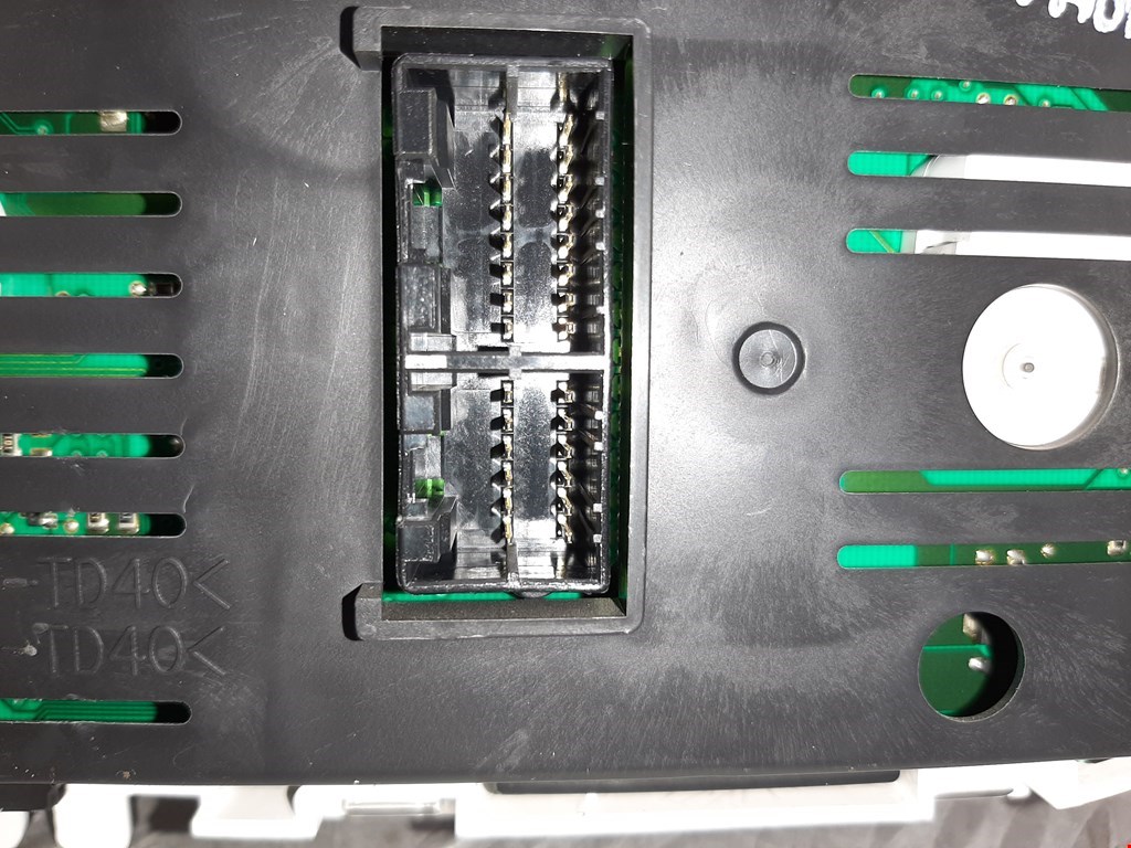 Панель приборов (щиток) KIA Cee'd I 2006-2012