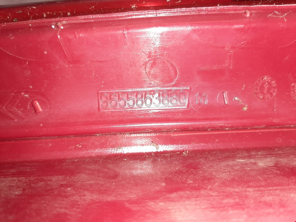 Фонарь задний левый CITROEN C4 I 2004-2014