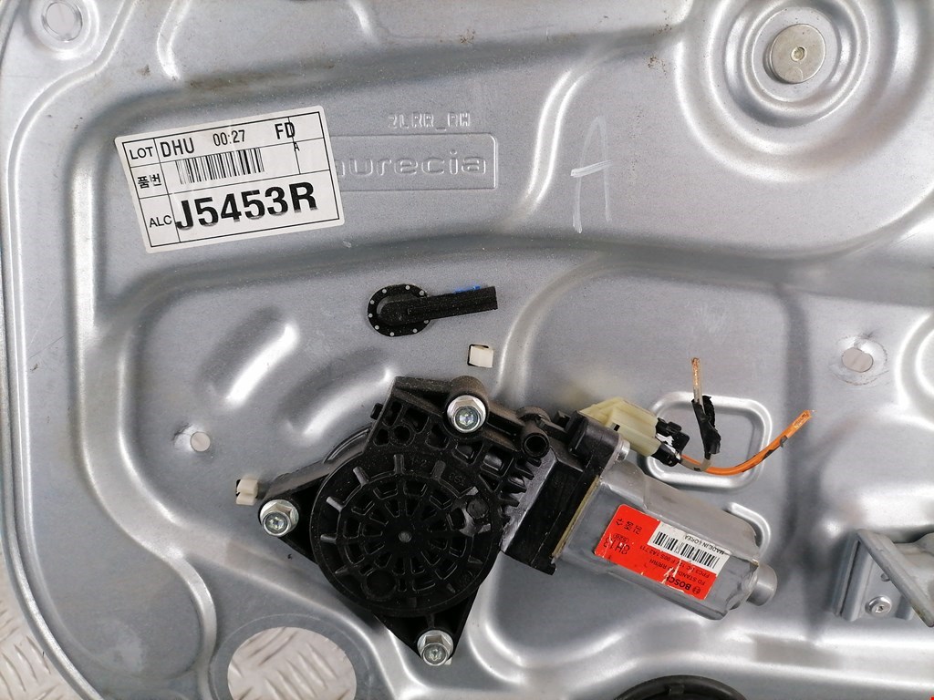 Стеклоподъемник задний правый HYUNDAI i30 2007-2012