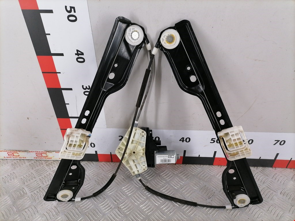 Стеклоподъемник задний правый DODGE Journey 2008-2020