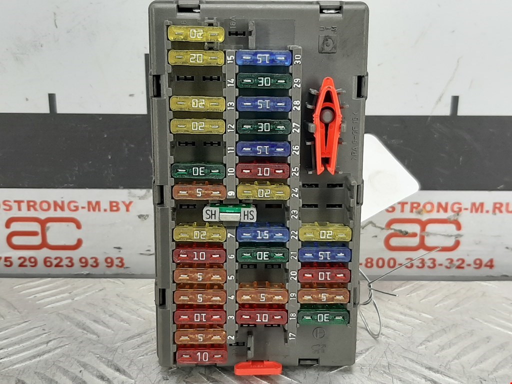 Датчик уровня в бачок омывателя CITROEN Xsara 1997-2000